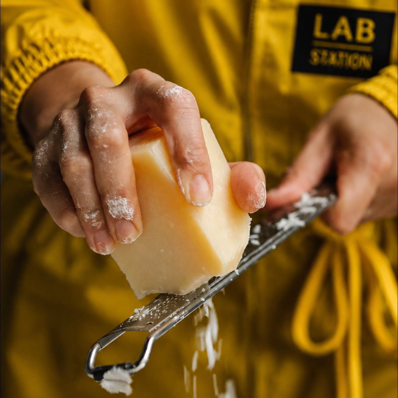Sauce preparation inside Lab Station